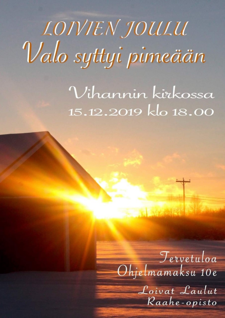 Luminen pelto ja lato ihanassa auringonlaskussa